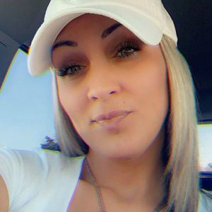 Meet your Posher, Charlotte